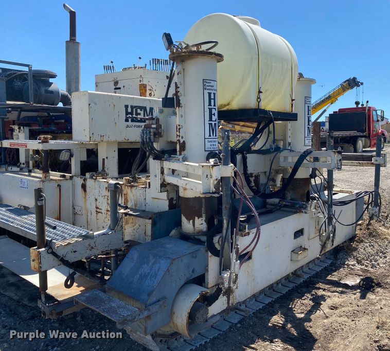 image for item DK6466 1997 HEM 12-27  slip form paver