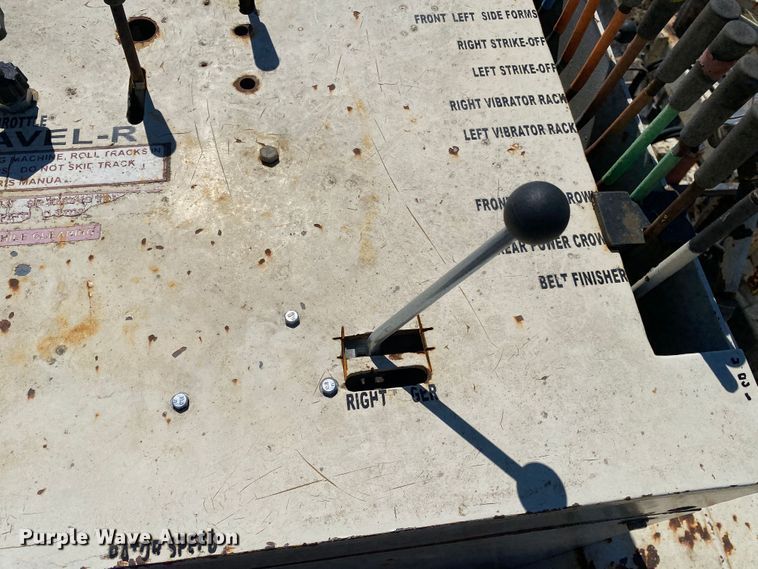 image for item DK6466 1997 HEM 12-27  slip form paver