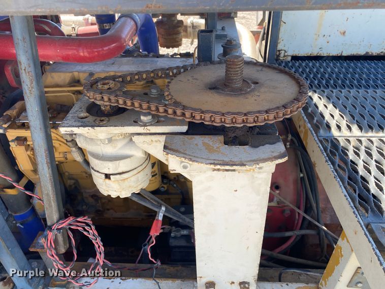 image for item DK6466 1997 HEM 12-27  slip form paver