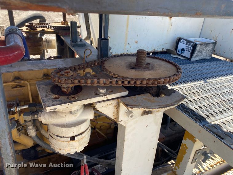 image for item DK6466 1997 HEM 12-27  slip form paver