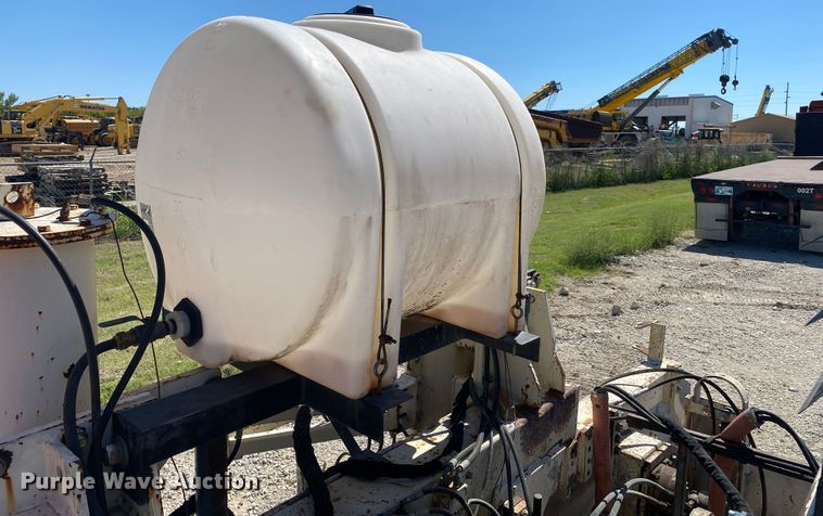 image for item DK6466 1997 HEM 12-27  slip form paver