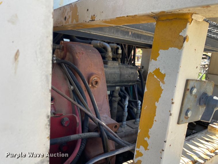 image for item DK6466 1997 HEM 12-27  slip form paver