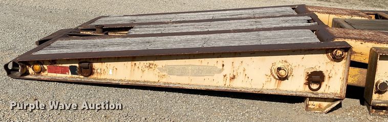 image for item DK6474 1980 Trailmobile 50-L-3FSG  lowboy equipment trailer