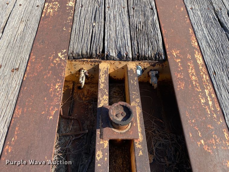 image for item DK6474 1980 Trailmobile 50-L-3FSG  lowboy equipment trailer