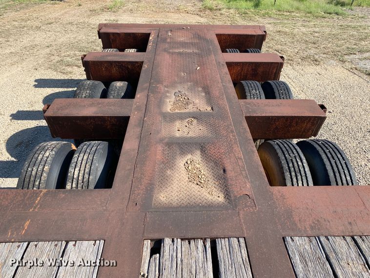 image for item DK6474 1980 Trailmobile 50-L-3FSG  lowboy equipment trailer