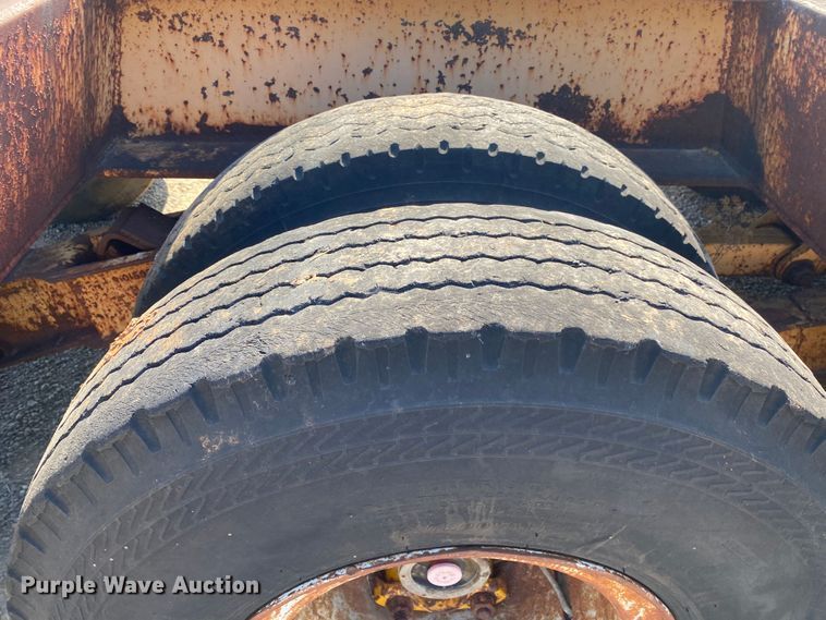 image for item DK6474 1980 Trailmobile 50-L-3FSG  lowboy equipment trailer