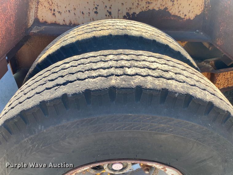 image for item DK6474 1980 Trailmobile 50-L-3FSG  lowboy equipment trailer