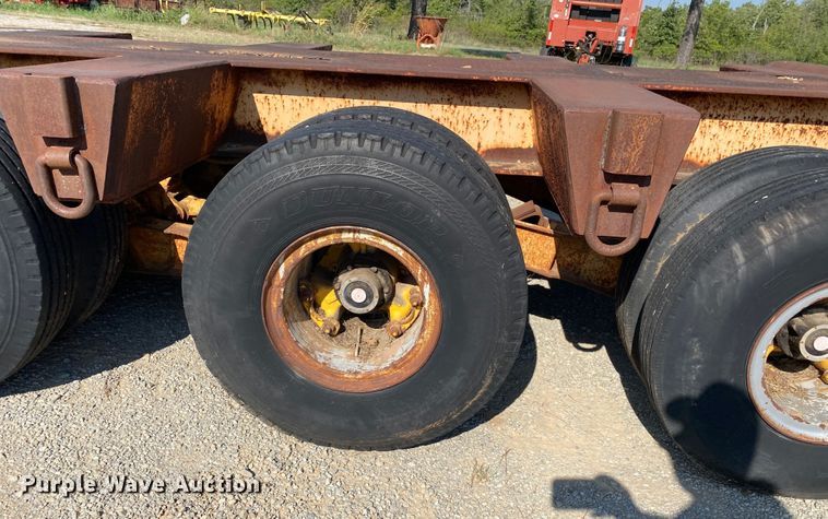 image for item DK6474 1980 Trailmobile 50-L-3FSG  lowboy equipment trailer