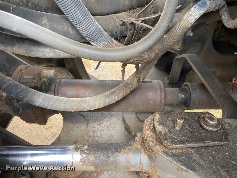 image for item DK6484 2002 Komatsu WA450-5  wheel loader