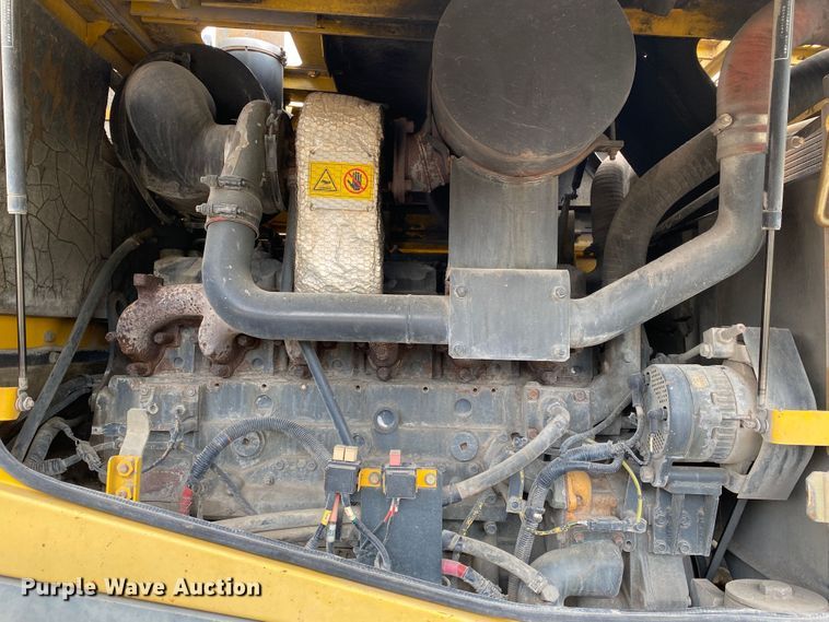 image for item DK6484 2002 Komatsu WA450-5  wheel loader