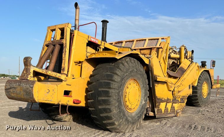 image for item DK7015 1987 Caterpillar 637E  conventional scraper