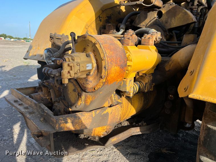 image for item DK7015 1987 Caterpillar 637E  conventional scraper