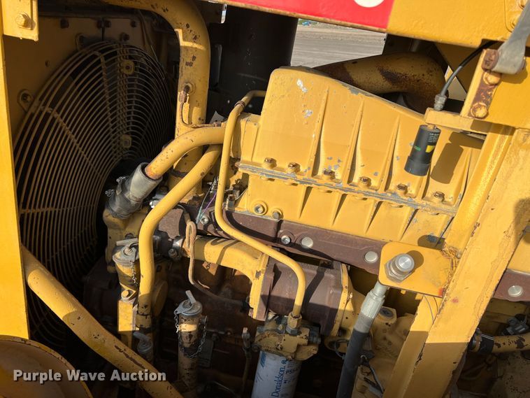 image for item DK7015 1987 Caterpillar 637E  conventional scraper