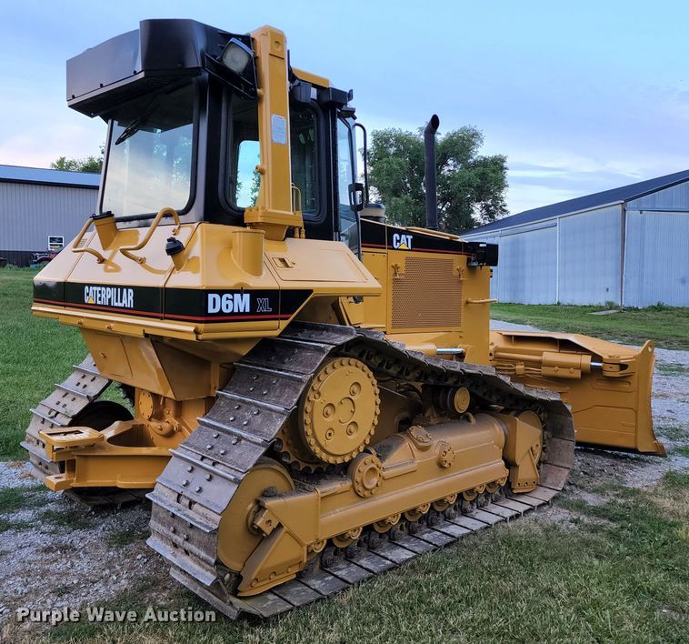 image for item DL6603 2002 Caterpillar D6M XL  dozer