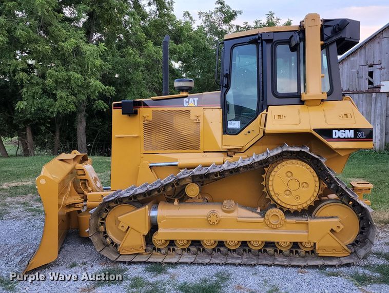 image for item DL6603 2002 Caterpillar D6M XL  dozer