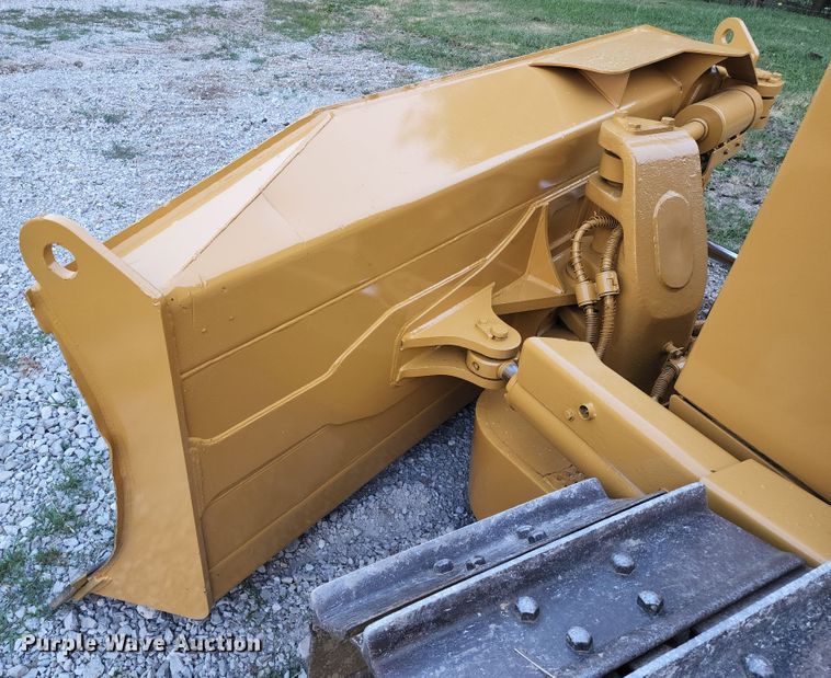 image for item DL6603 2002 Caterpillar D6M XL  dozer