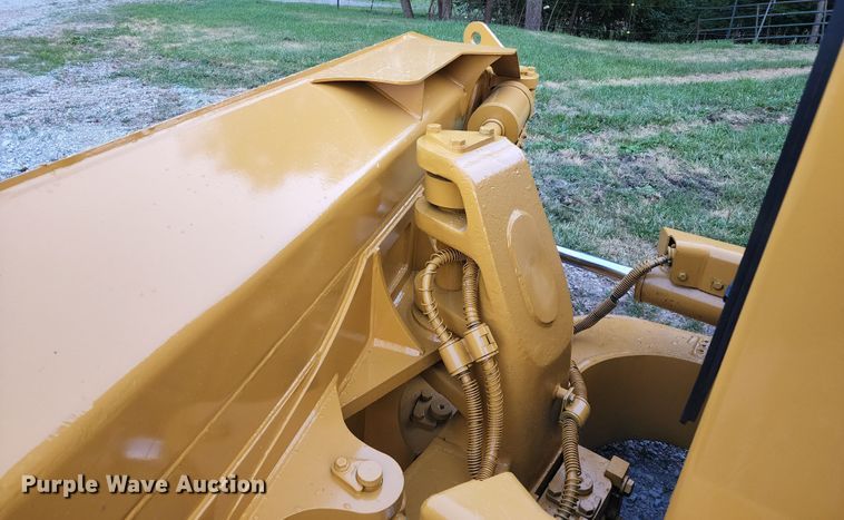 image for item DL6603 2002 Caterpillar D6M XL  dozer