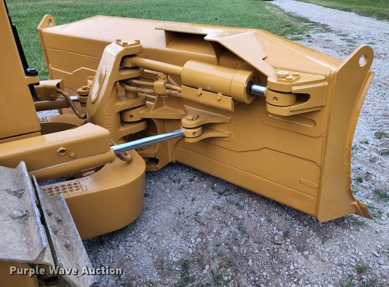 image for item DL6603 2002 Caterpillar D6M XL  dozer