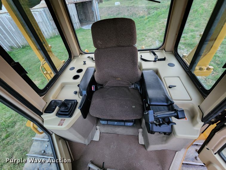 image for item DL6603 2002 Caterpillar D6M XL  dozer