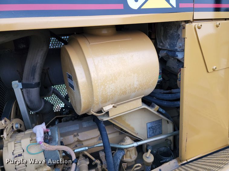 image for item DL6603 2002 Caterpillar D6M XL  dozer