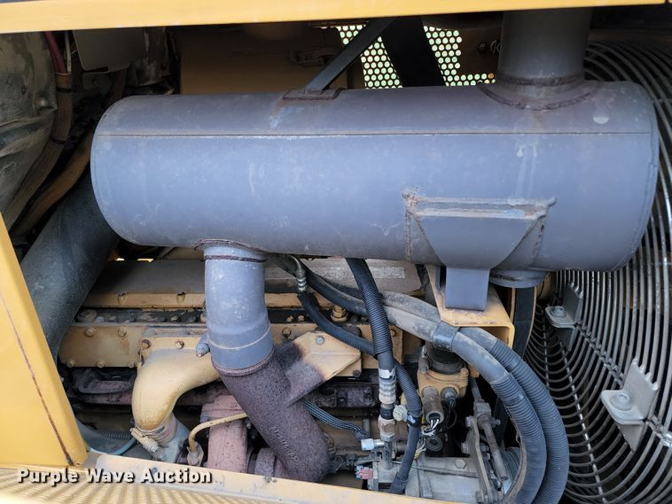 image for item DL6603 2002 Caterpillar D6M XL  dozer