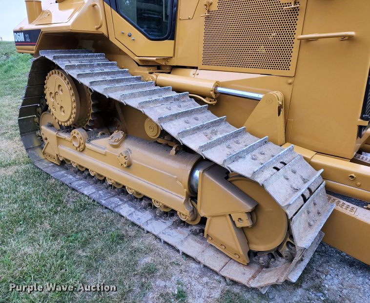 image for item DL6603 2002 Caterpillar D6M XL  dozer