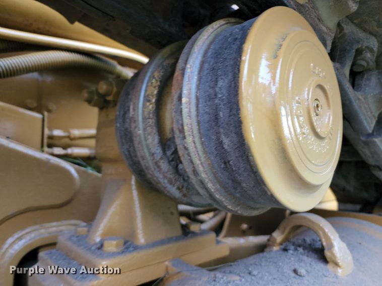 image for item DL6603 2002 Caterpillar D6M XL  dozer