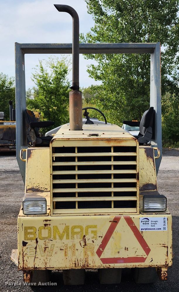 image for item DL6678 1997 Bomag BW11R  pneumatic roller