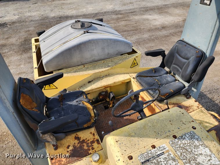 image for item DL6678 1997 Bomag BW11R  pneumatic roller