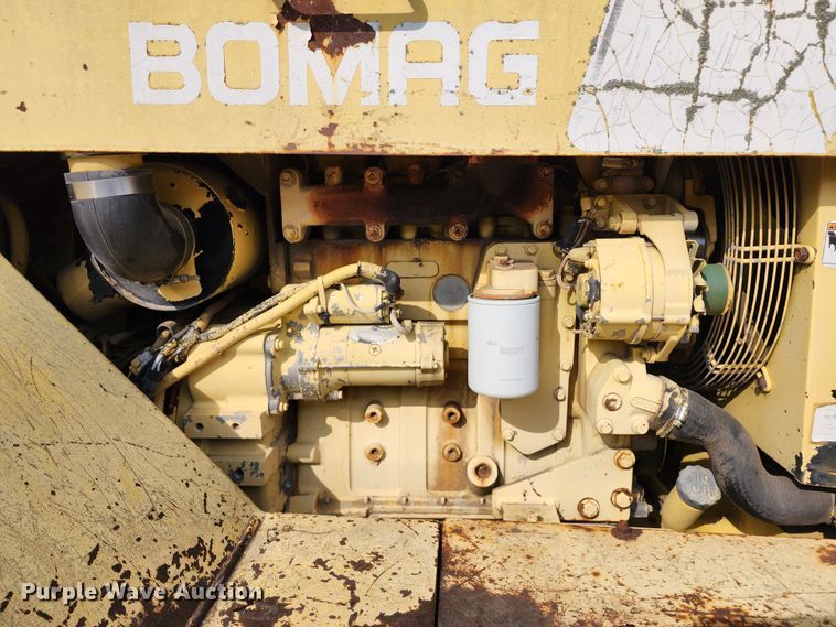 image for item DL6678 1997 Bomag BW11R  pneumatic roller