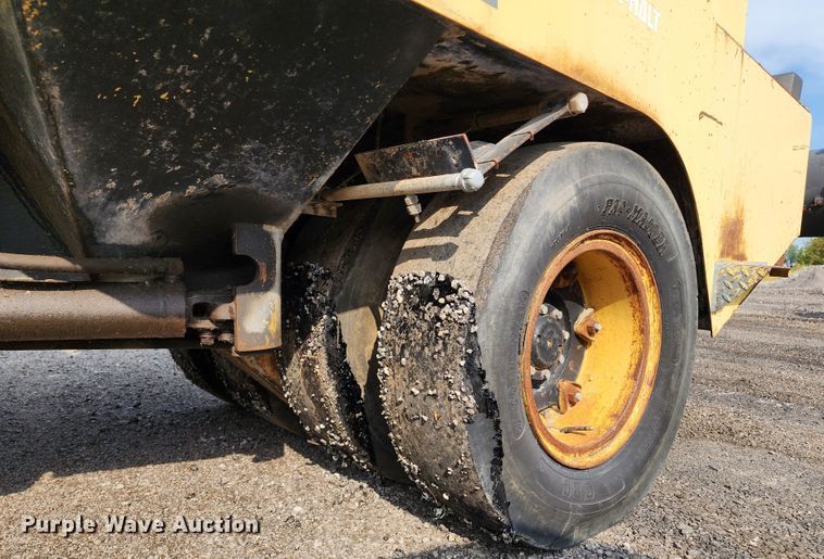 image for item DL6678 1997 Bomag BW11R  pneumatic roller