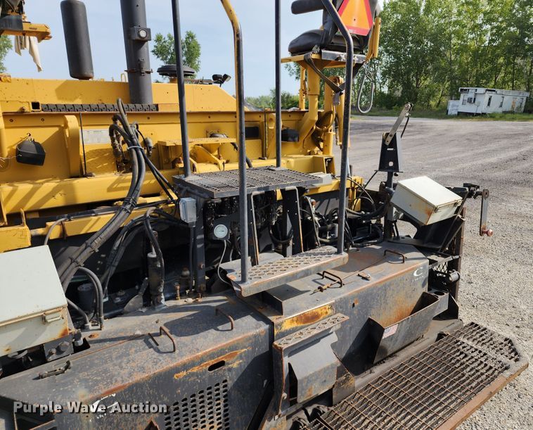 image for item DL6679 2002 Caterpillar AP1055B  paver