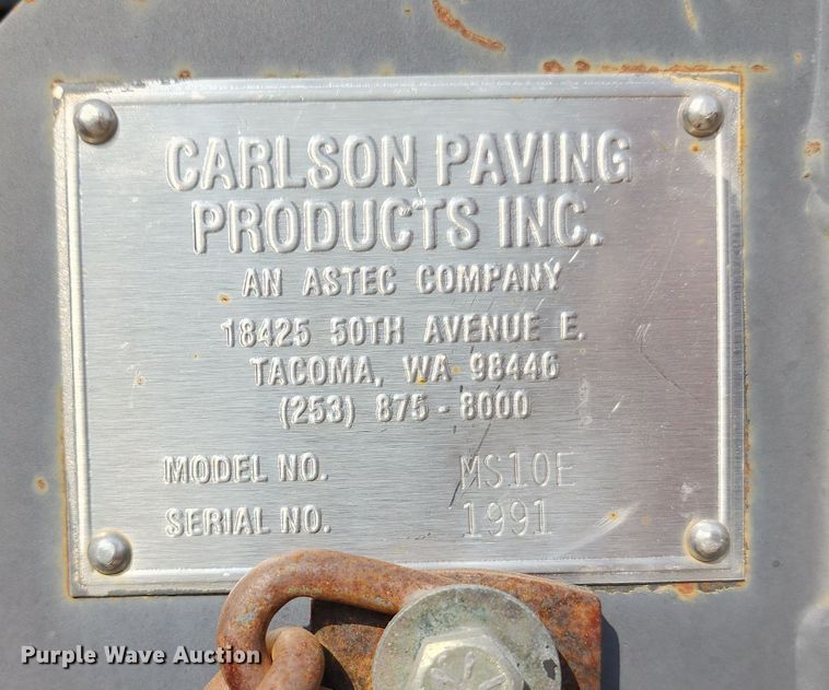 image for item DL6679 2002 Caterpillar AP1055B  paver