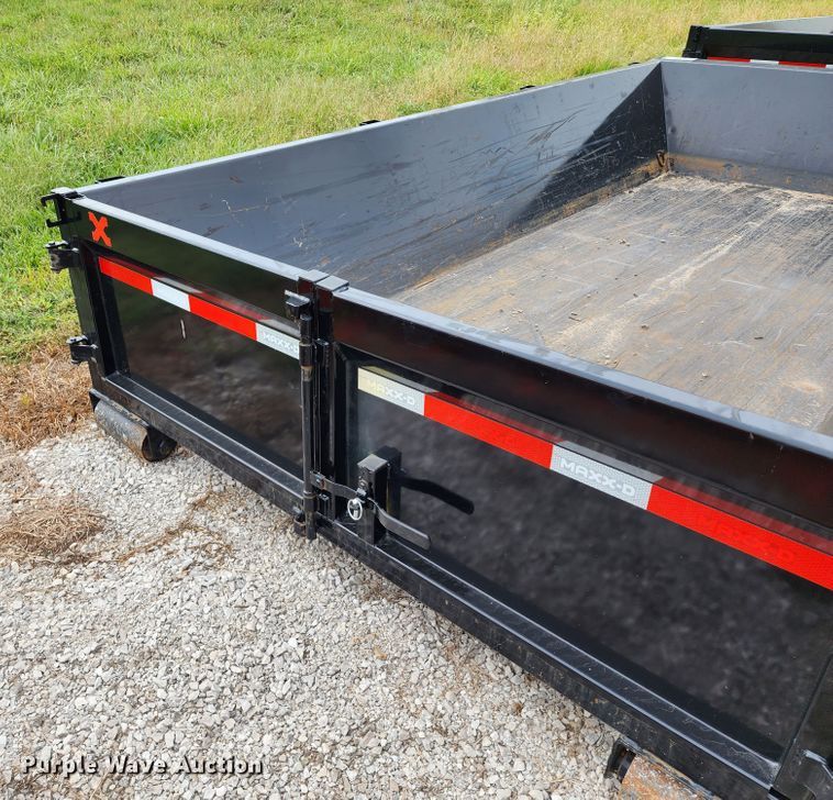 image for item DL6681 Roll-off container