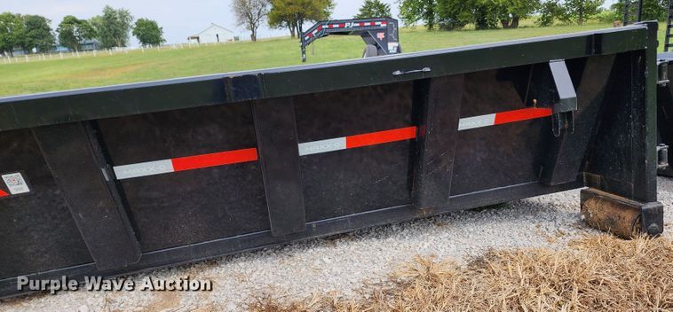 image for item DL6682 Roll-off container