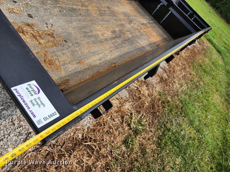 image for item DL6682 Roll-off container