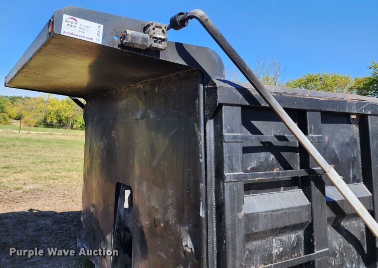 image for item DL6710 Ox Bodies  dump bed