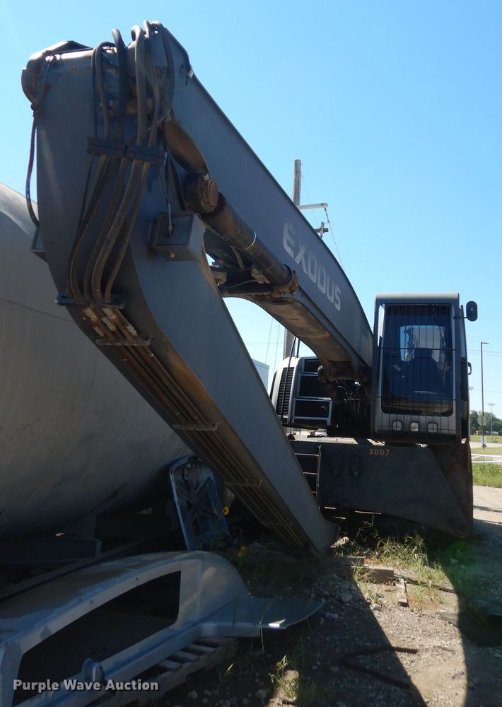 image for item DM3133 2010 Exodus MX447L  long reach wheeled excavator