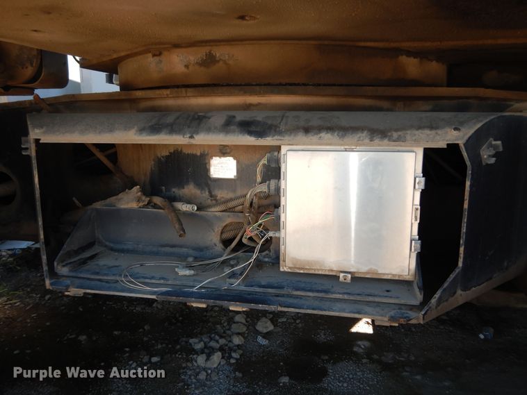 image for item DM3133 2010 Exodus MX447L  long reach wheeled excavator