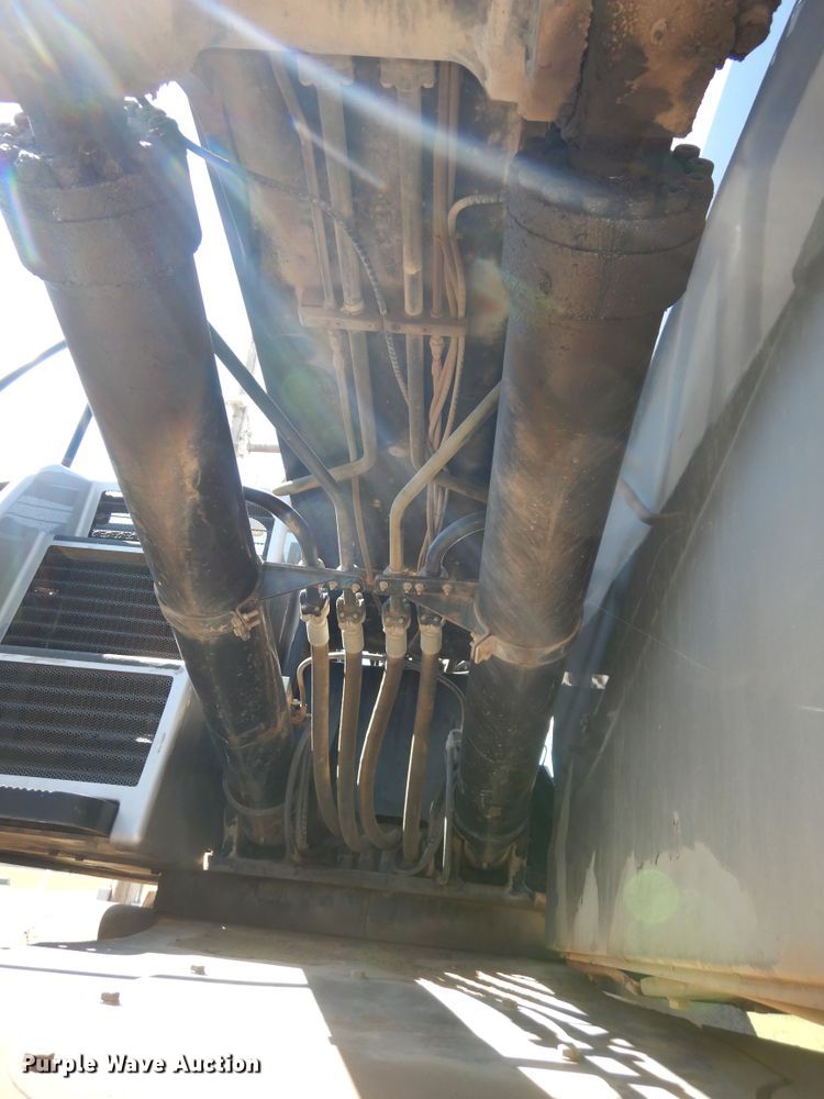 image for item DM3133 2010 Exodus MX447L  long reach wheeled excavator