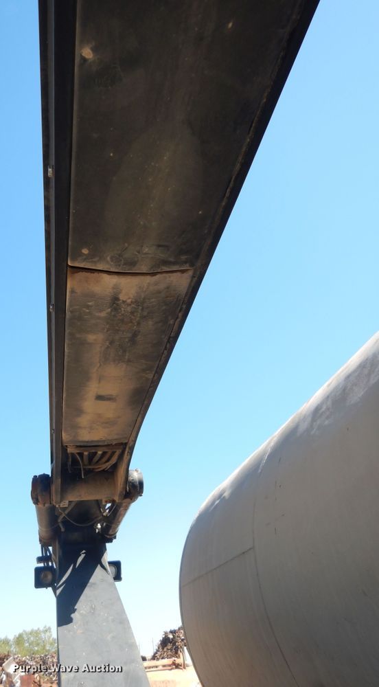 image for item DM3133 2010 Exodus MX447L  long reach wheeled excavator