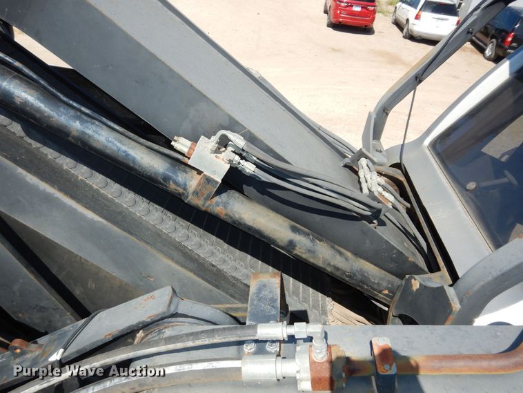 image for item DM3133 2010 Exodus MX447L  long reach wheeled excavator