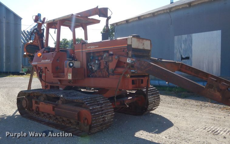 image for item DM3136 1994 Ditch Witch HT100  cable plow