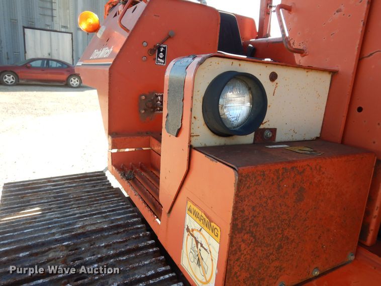 image for item DM3136 1994 Ditch Witch HT100  cable plow