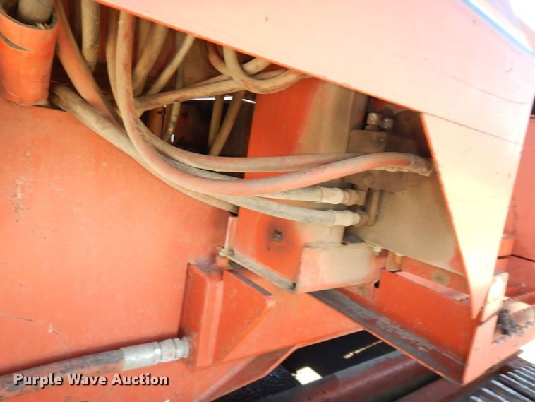 image for item DM3136 1994 Ditch Witch HT100  cable plow