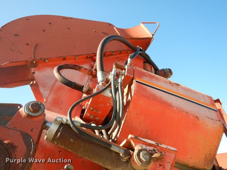 image for item DM3136 1994 Ditch Witch HT100  cable plow