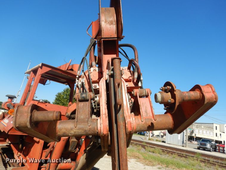 image for item DM3136 1994 Ditch Witch HT100  cable plow