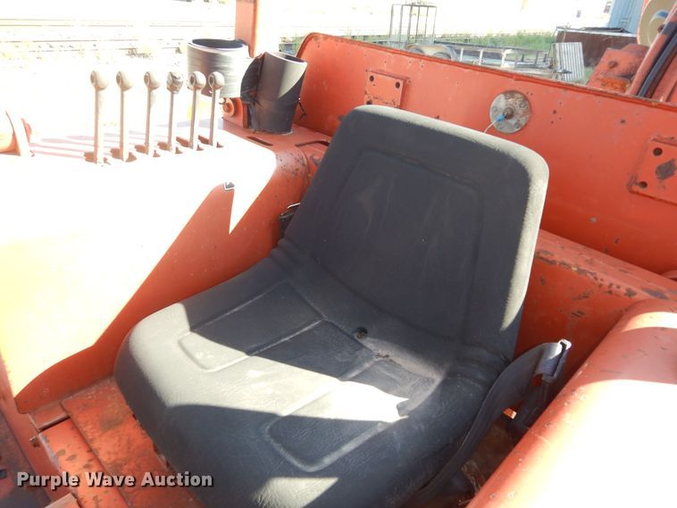 image for item DM3136 1994 Ditch Witch HT100  cable plow