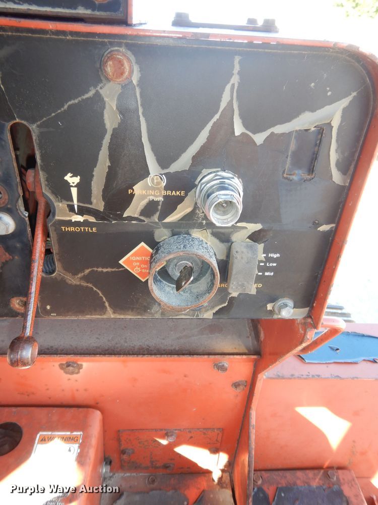 image for item DM3136 1994 Ditch Witch HT100  cable plow