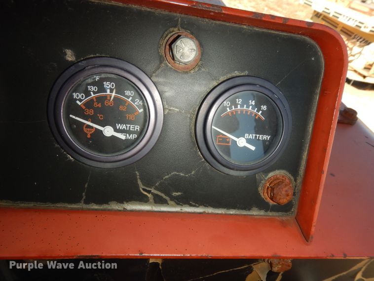 image for item DM3136 1994 Ditch Witch HT100  cable plow